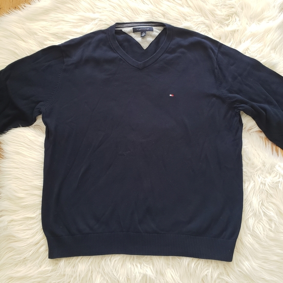 Tommy Hilfiger V-Neck Sweater - Picture 1 of 4